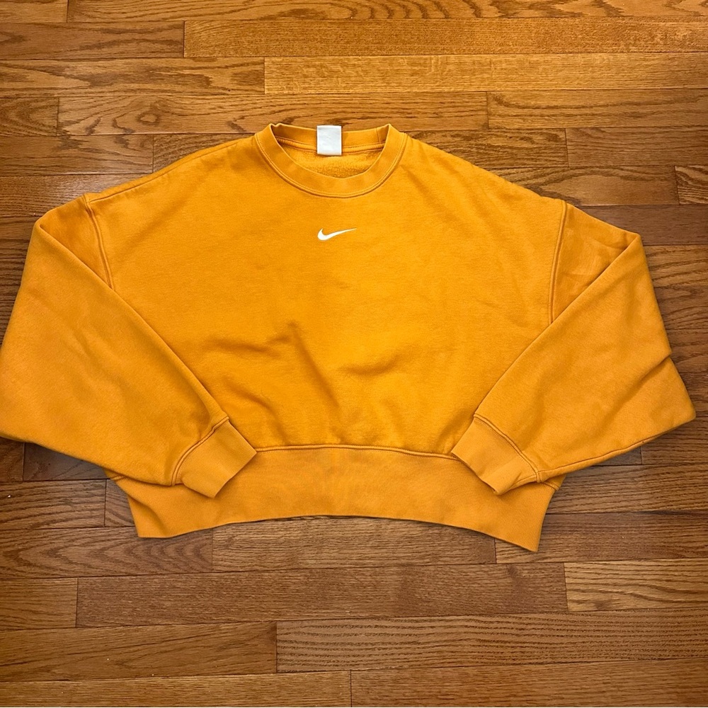 Nike Cropped Oversized Sweatshirt woman’s size XS